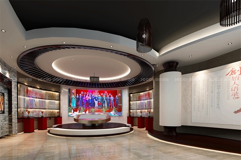 在展館設計中，如何利用藝術元素來增強展示效果？